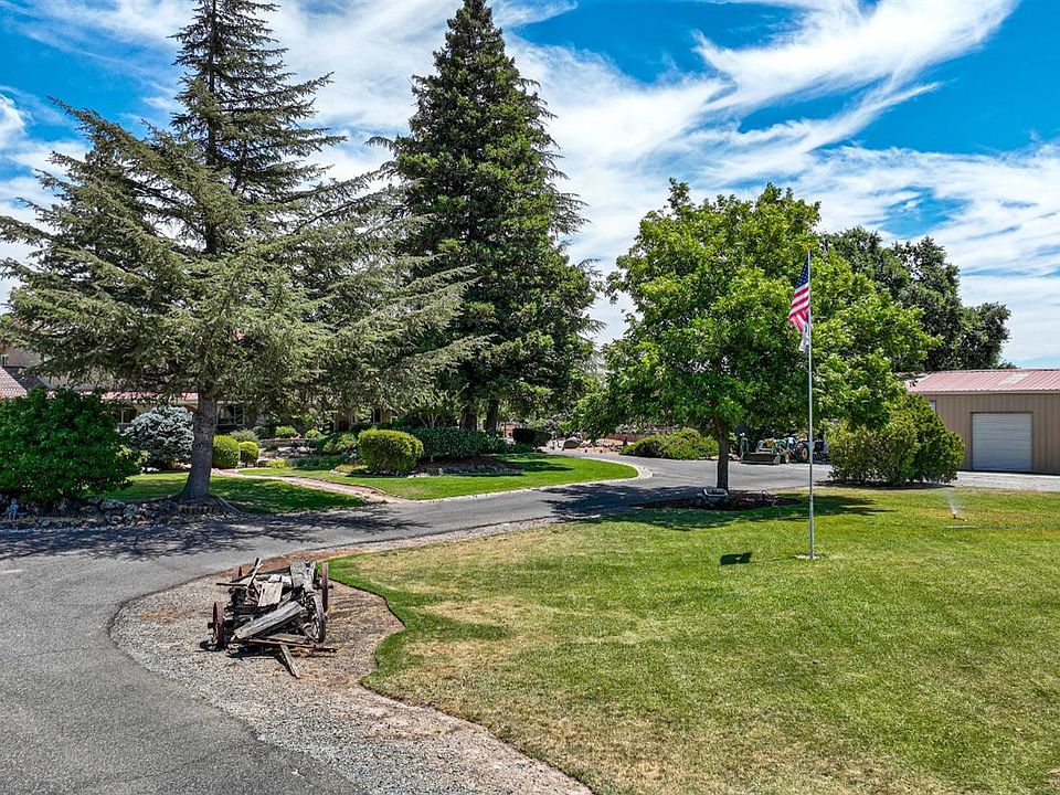 925 Townhill Rd, Oakdale, CA 95361 Zillow