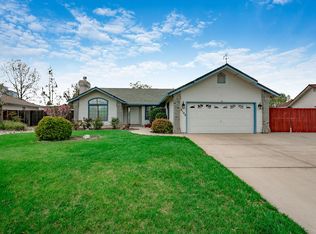 3122 Howard Dr, Redding, CA 96001