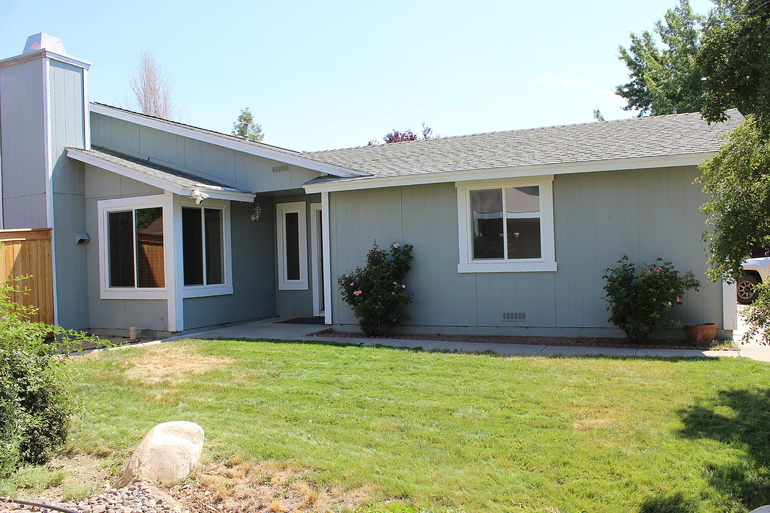 1440 Shadow Ln photo 1