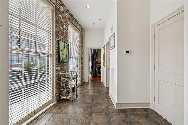 333 Girod St #304 — Photo 12
