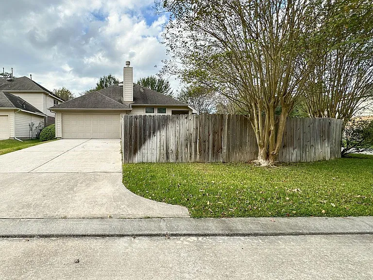 73 E Montfair Blvd — Photo 27