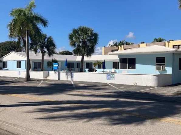 101 Linda Ln #20, Palm Beach Shores, FL 33404