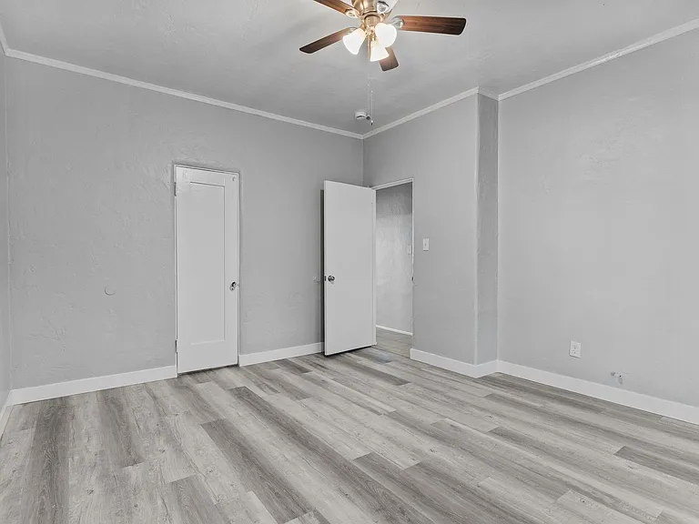 820 Lime Avenue — Photo 15