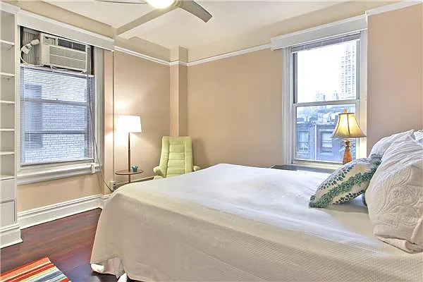 Sold by R New York | media 15