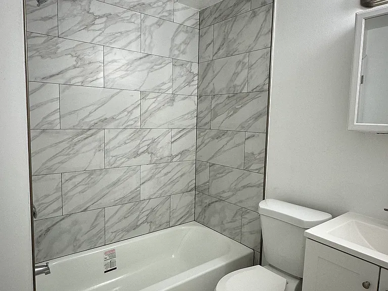 1303 Cove Ave #104 — Photo 6