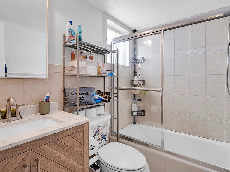 415 NE 2nd St #209 — Photo 19