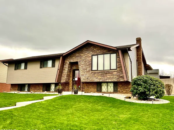 105 Bubernak Blvd, Old Forge, PA 18518