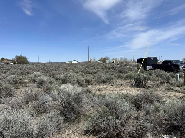 Tinsel Rd, Christmas Valley, OR 97641