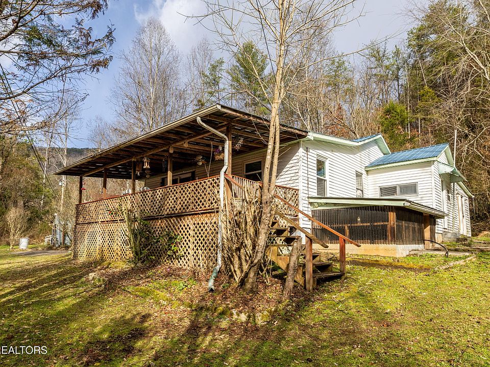 1st image of 134 Hatcher Creek Ln