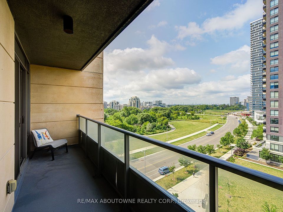 1st image of 18 Uptown Dr #921