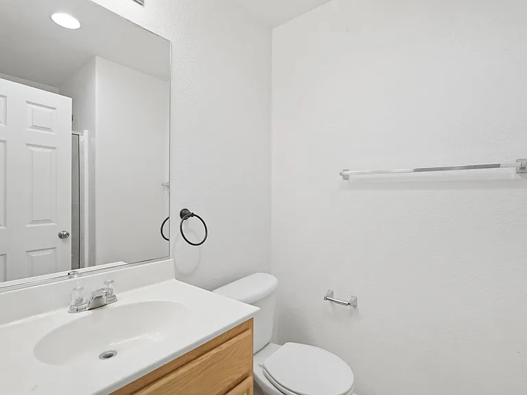 3627 E Avenue H10 — Photo 9