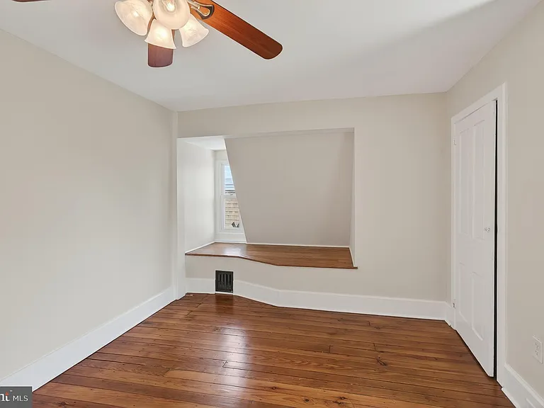144 Gay St #2 — Photo 33