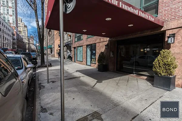 Rented by Bond New York | media 19