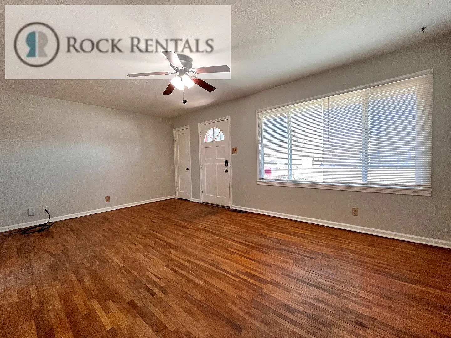 3 Bed 1 Bath Newly Renovated — Photo 3