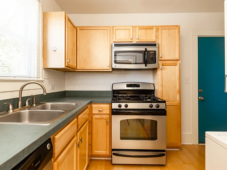 Ash Tree Apartments — Photo 13