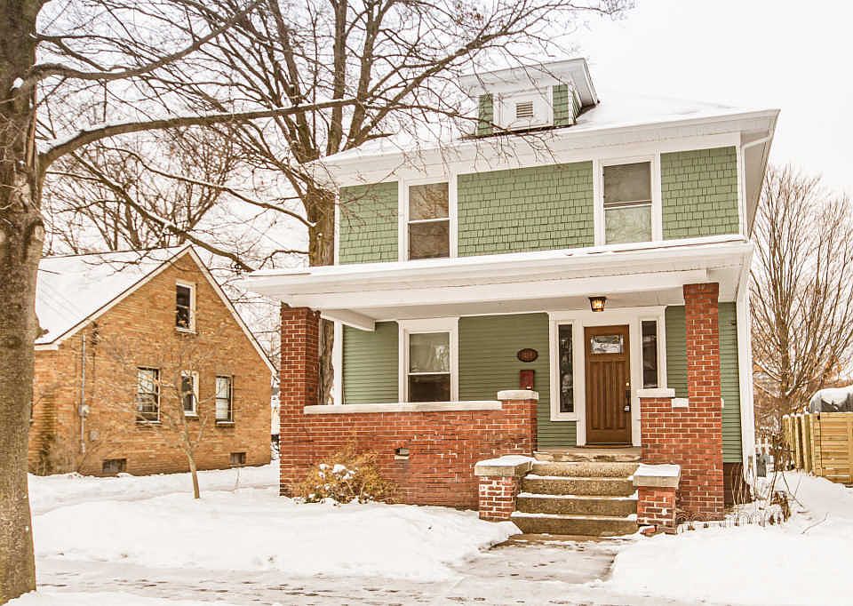 1st image of 1419 Byron St SE