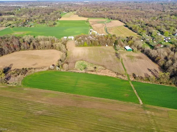 2000 Pressler Rd, Akron, OH 44312