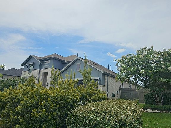 2nd image of 15411 Sun Rose St
