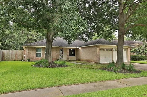 3134 Sedgeborough Dr Photo 1