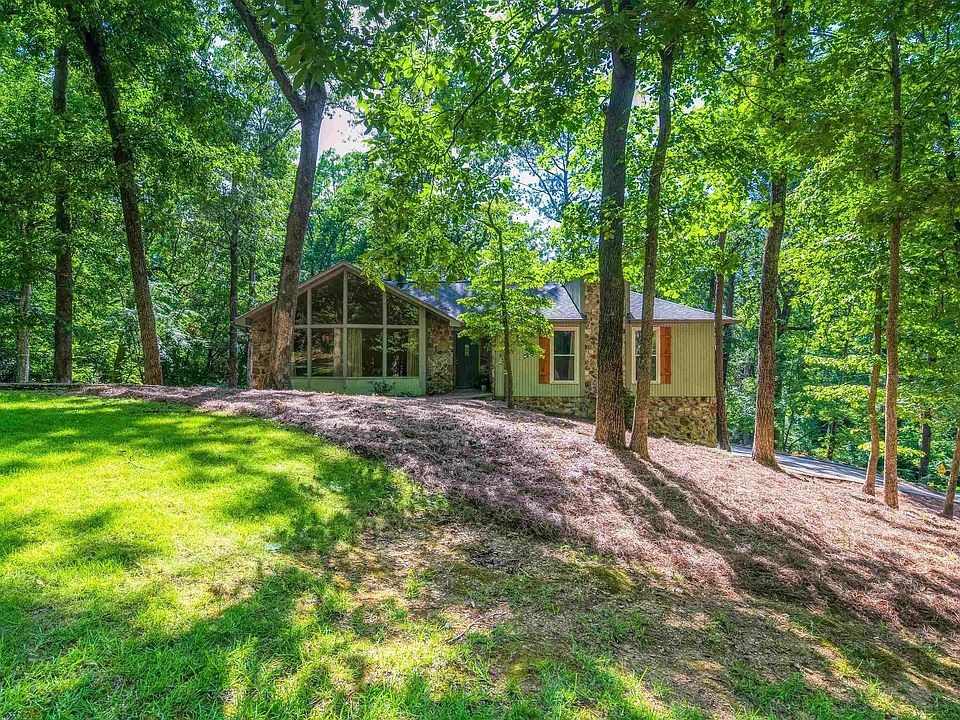 1st image of 1928 Indian Lake Dr