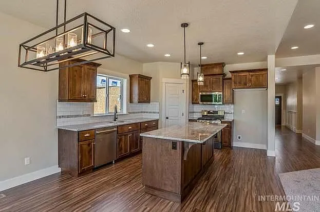 68 E Ranch Dr — Photo 4
