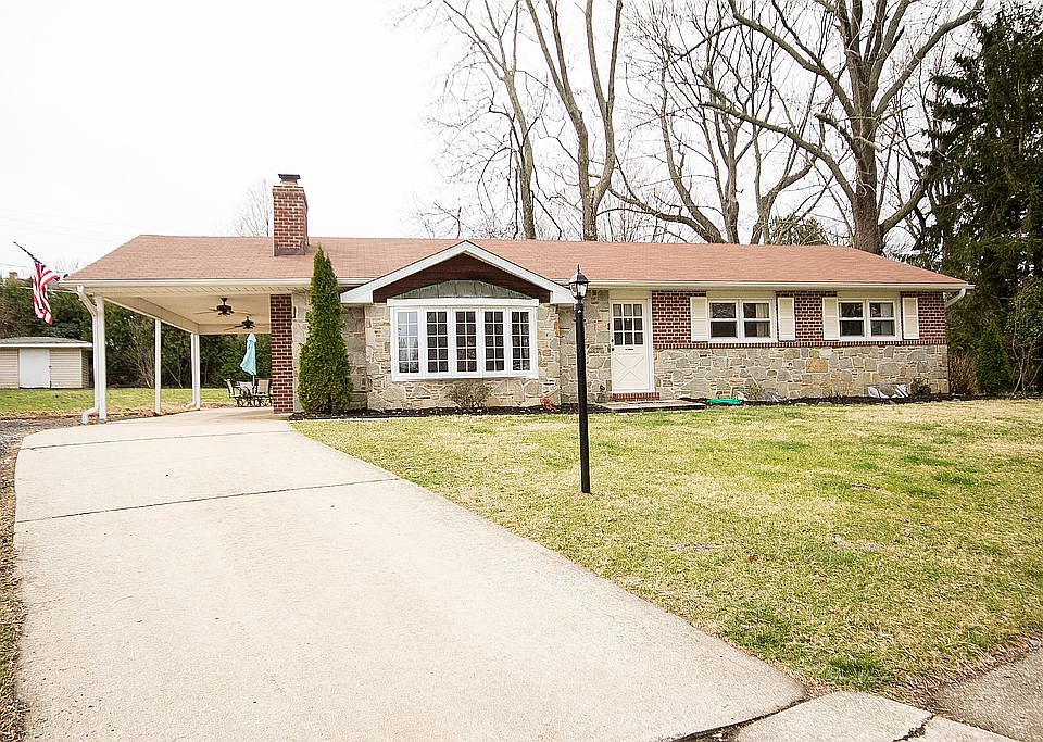 1st image of 14 Linwood Ct