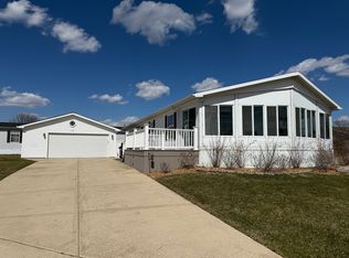 173 Aster Ln, Matteson, IL 60443