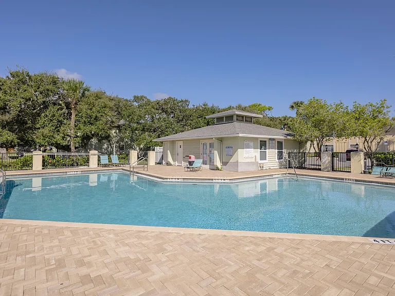 Seaside Villas Apartments — Photo 10
