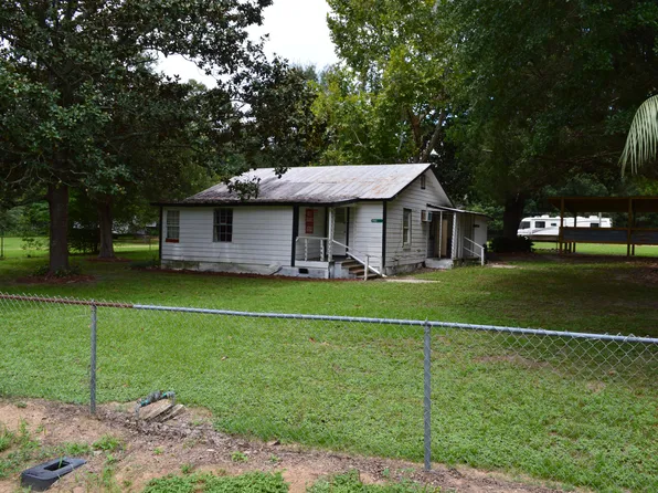 4103 King Lake Rd, Defuniak Springs, FL 32433