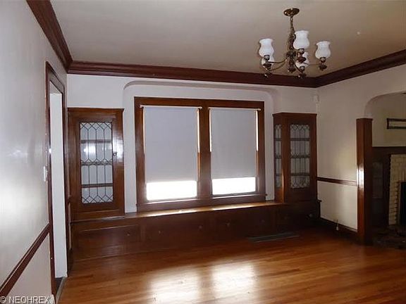 3rd image of 18023 E Park Dr