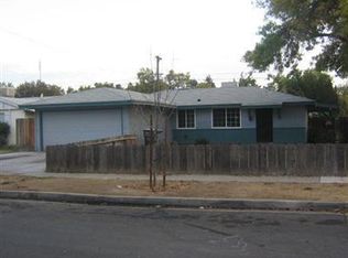 2704 E Richert Ave, Fresno, CA 93726