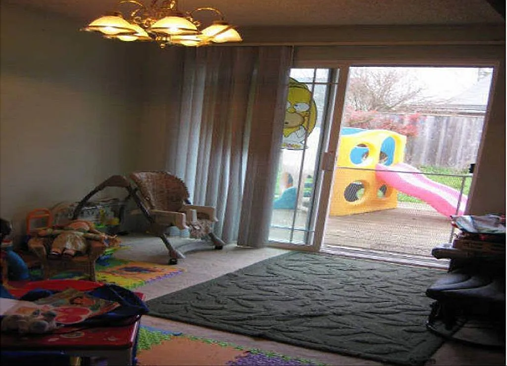 4689 Fuller Ave photo 1
