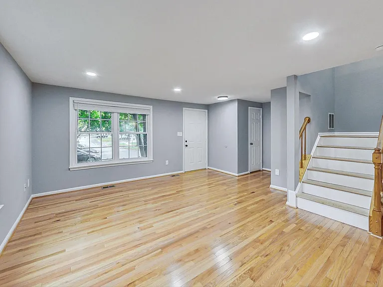 10615 Prairie Landing Ter — Photo 4