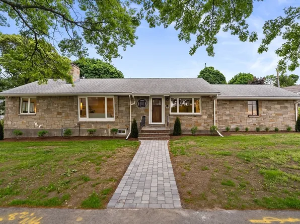 168 Furnace Brook Pkwy, Quincy, MA 02169