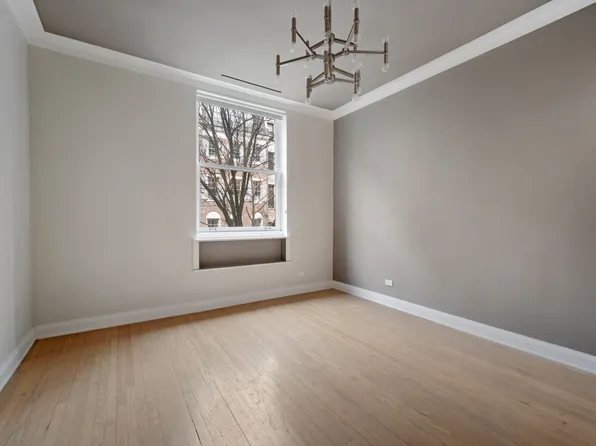 9 East 82nd Street image 9 of 12