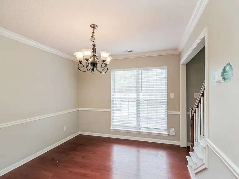 8433 Woodford Bridge Dr — Photo 7