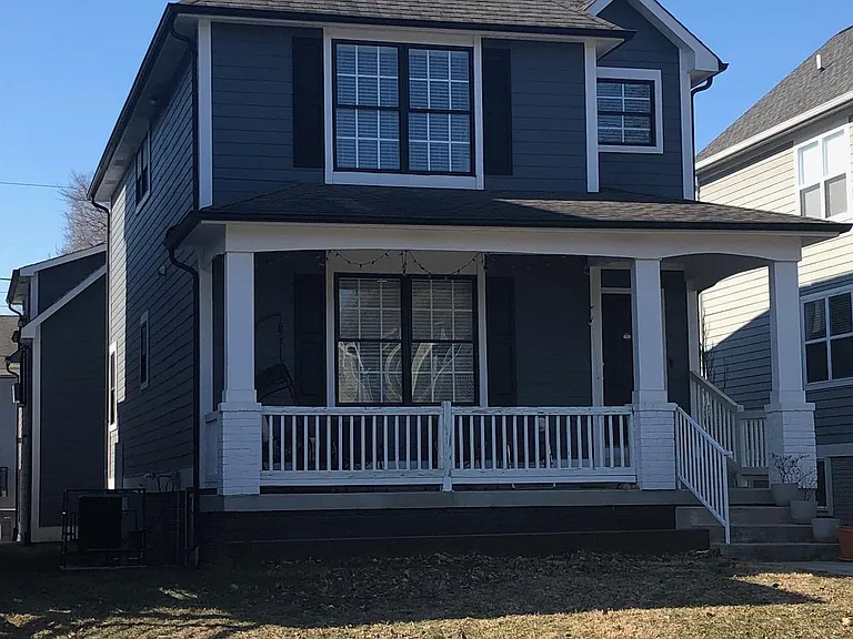 2020 Ruckle St — Photo 2