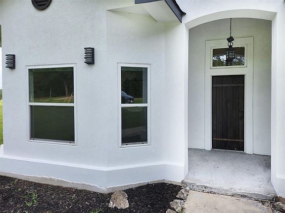 3rd image of 2529 Fm 356