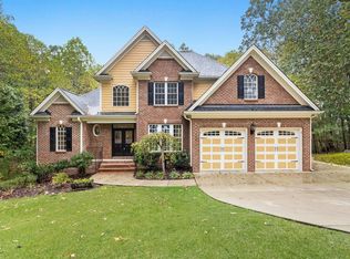 1205 Trotter Bluffs Dr, Holly Springs, NC 27540