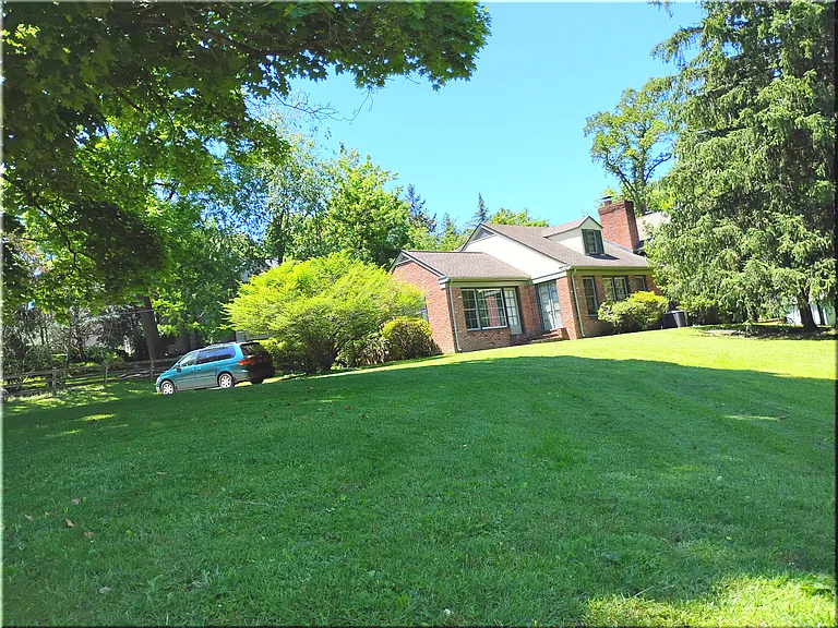 1124 Rose Glen Rd — Photo 18