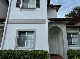 8440 SW 150th Ave #6, Miami, FL 33193