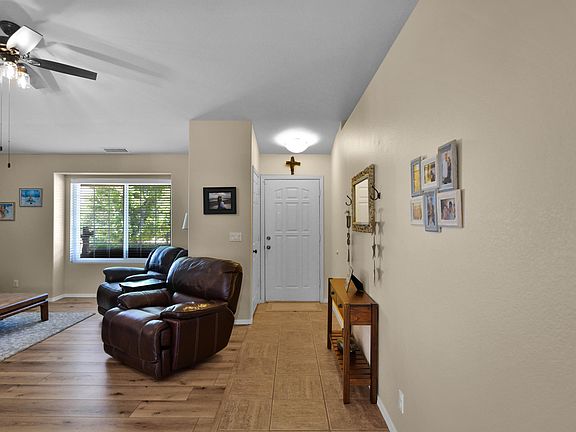 3rd image of 4261 N Agua Fria Dr