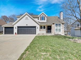 8201 NW Harden Dr, Kansas City, MO 64151