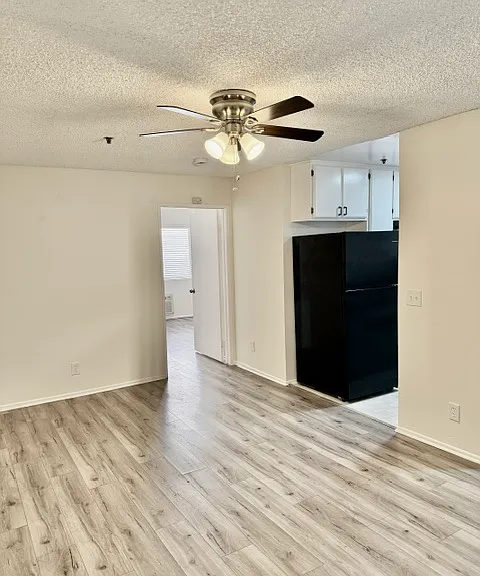 5000 Echo Street — Photo 7