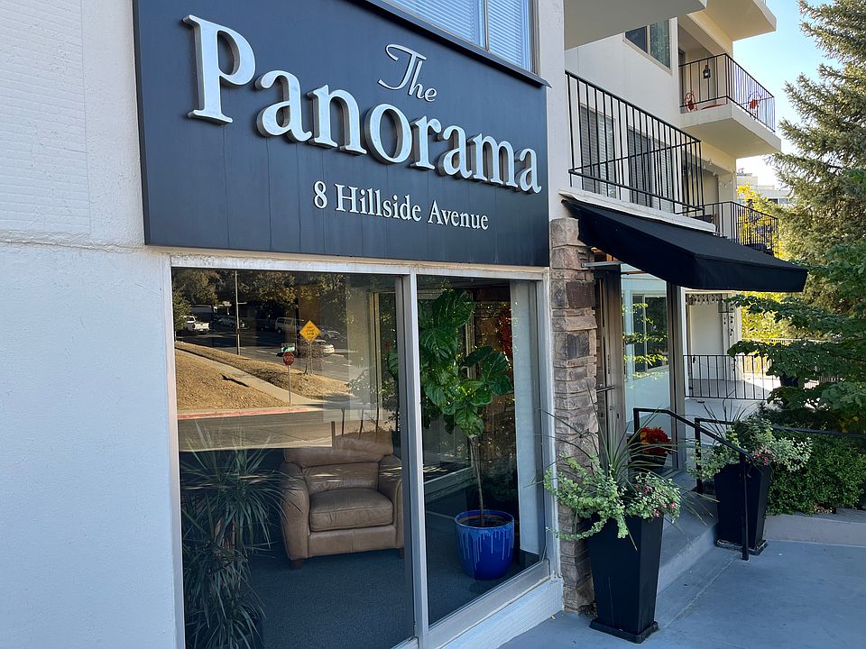 Panorama Entrance