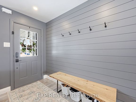 4th image of 22 Cecil St