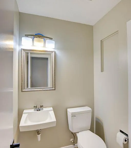 1710 Ray Ave — Photo 19