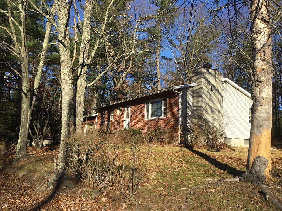 2nd image of 116 E Lake View Dr