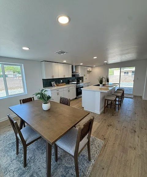 924 S Elmerita Ave — Photo 18