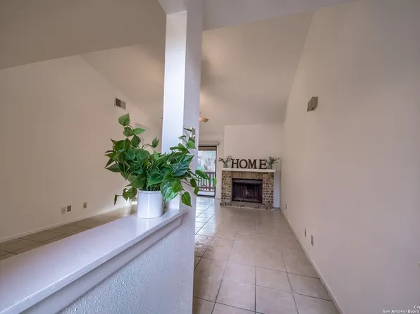 13018 Heimer Rd #604, San Antonio, TX 78216